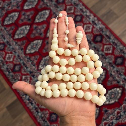 بكلايت شبيه الدومنة