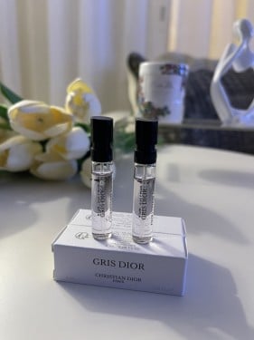 عينات جريس ديور حبتين ب 100 - العطور الخاصة