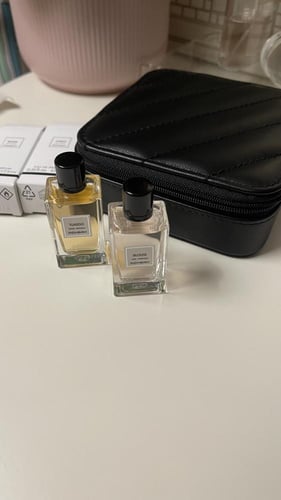 بكج سان لوران عطر توكسيدو و بلوز 7.5 مع الشنطة