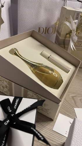 عطر جادور مع أنبوبه زيادة معبأة 10 مل