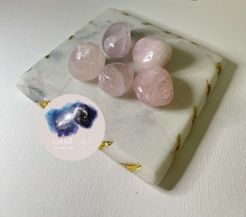 الاحجار الكريمة - حجر ROSE QUARTZ