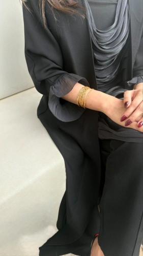 عباية مزون