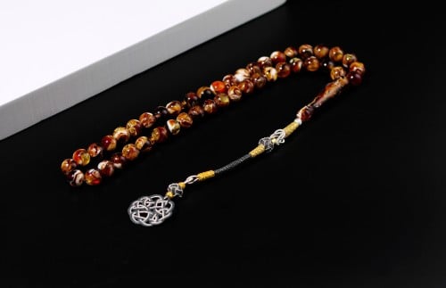 بكلايت متعدد الألوان