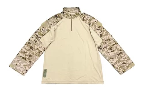 سترة وبنطلون تكتيكيه