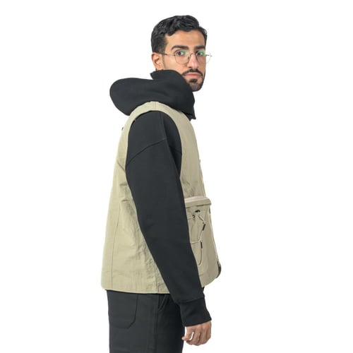 سديري باللون البيج