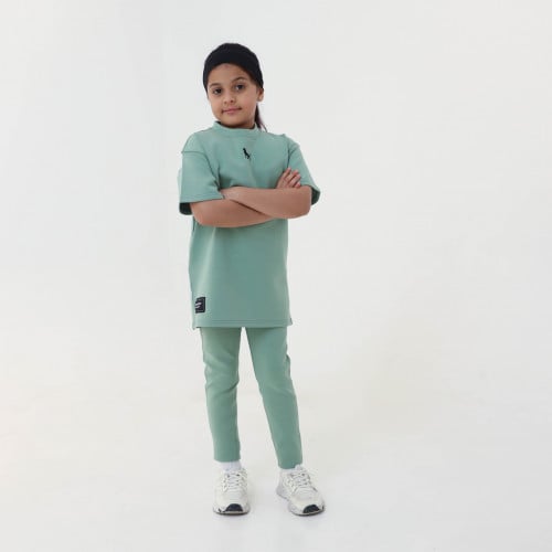 Tiffany T-shirt and leggings