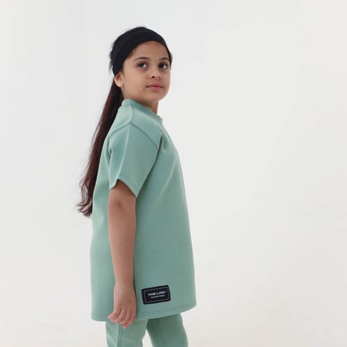 Tiffany T-shirt and leggings