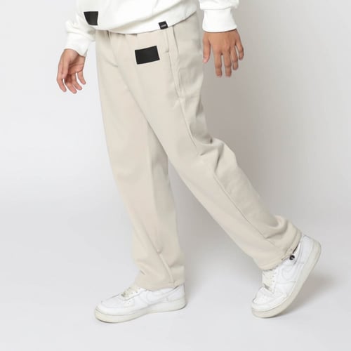 beige pants
