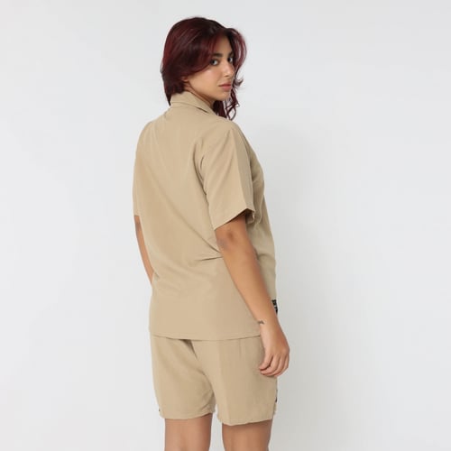 Linen shorts and T-shirt