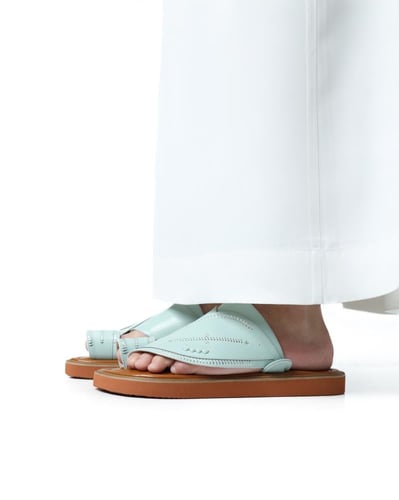 حذاء هَدِبَ