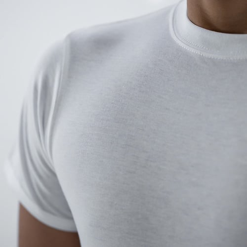 فنيلة نصف كم حلق ولادي أبيض CL-18O