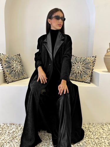 عباية #24 لون أسود