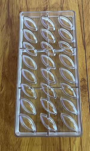 قالب اكريليك ورقه