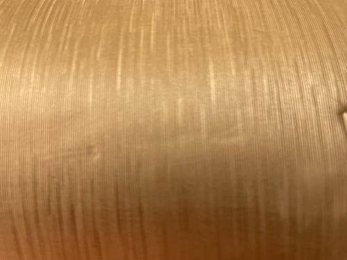 ورق تغليف شوكلاته ذهبي