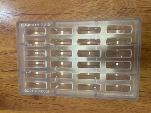 قالب شوكلاته نص دائره