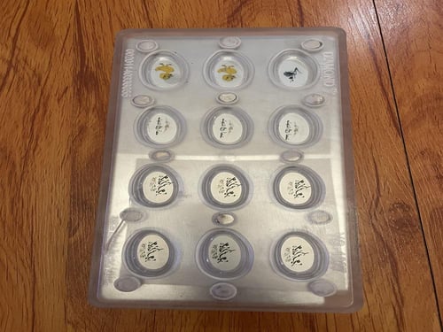 قالب شوكلاته ملبس ممغنطة