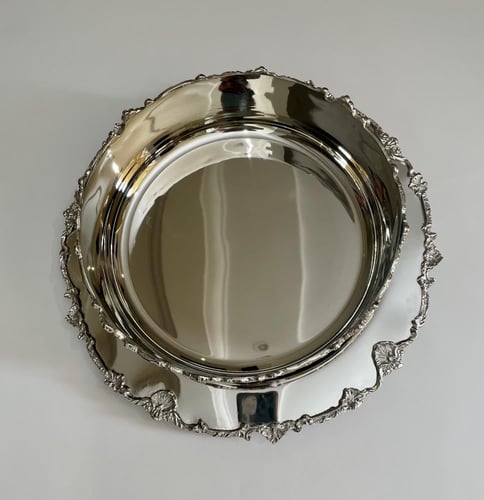 صينيه شوكلاته ستيل فخم (صينيه واحدة تتكون من صحن ع...