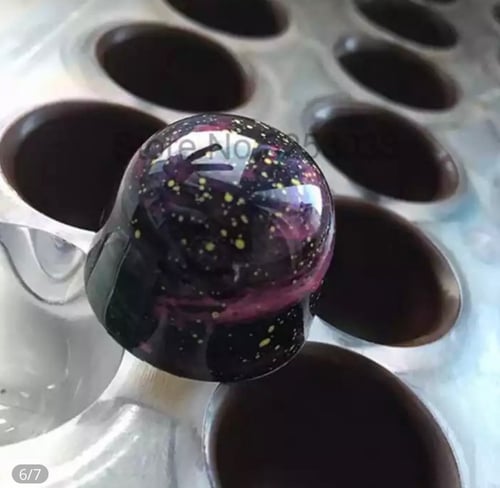 قالب شوكلاته القبة