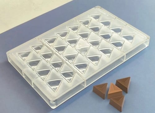 قالب شوكلاته مثلث