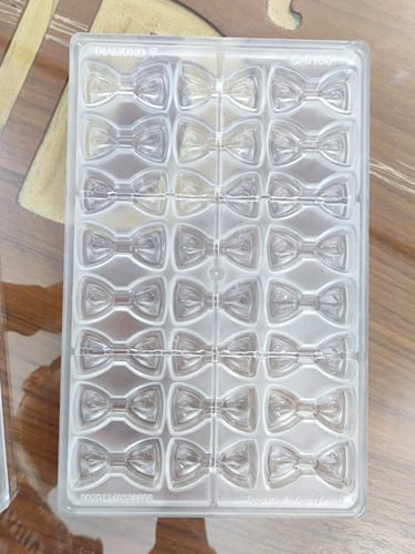 قالب شوكلاته فيونكة