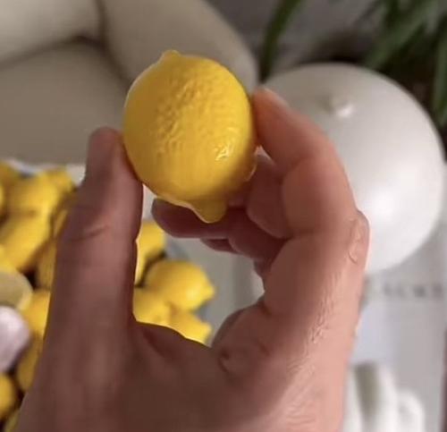 قالب شوكلاته ليمون