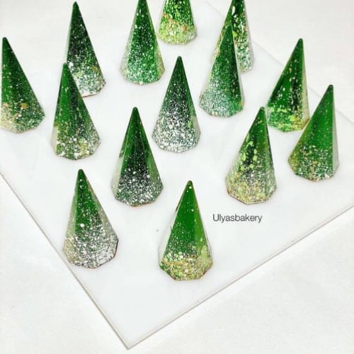 قالب اكريلك هرم مضلع