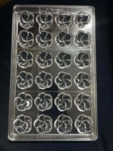 قالب شوكلاته ورده اكريلك