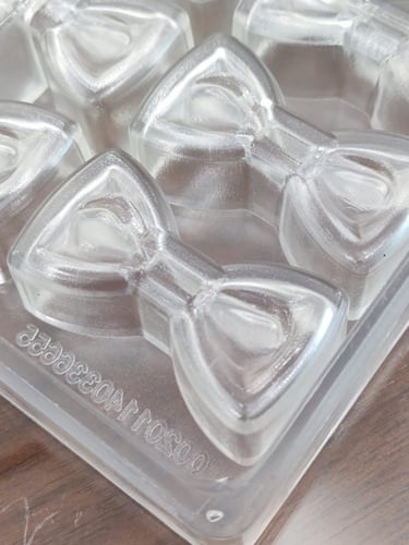 قالب شوكلاته فيونكة