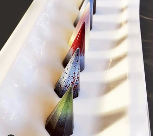 قالب اكريلك هرم مضلع