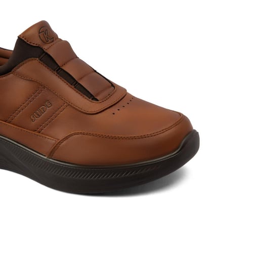 حذاء كاجوال رجالي طبي باللون البني