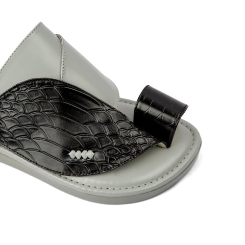 حذاء شرقي بدعسة طبيه ميموري فوم