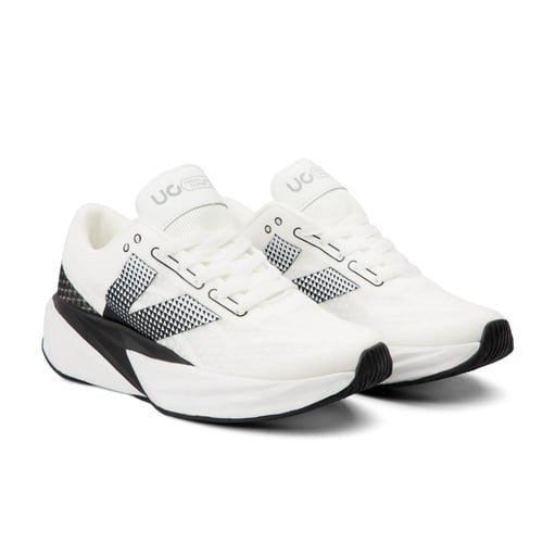 حذاء رياضي مريح للجري والنادي ابيض واسود