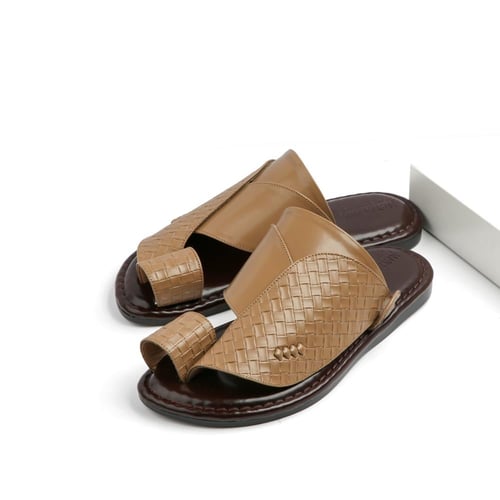 نعال شرقي مطرز جلد فاخر - صتاعة وطنية