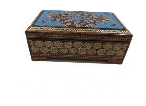 علبة راقية و فاخرة كبيرة