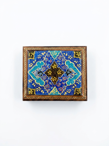 علبة عود فاخرة صغيرة