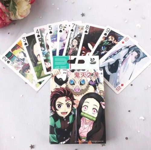 ورق لعب الانمي الشهير