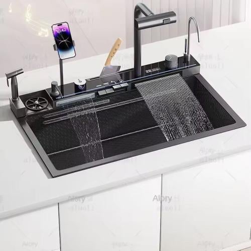 مجلى الشلال مع استند الجوال