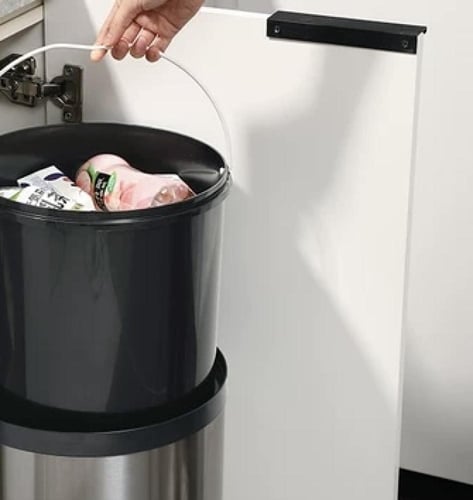 حاوية مهملات