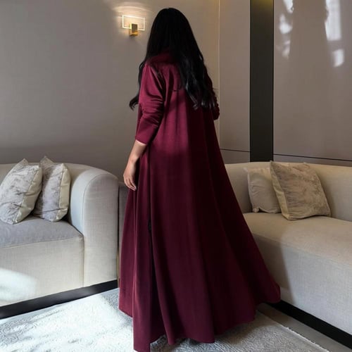 عباية صوف ستريتش عنابي كلوش