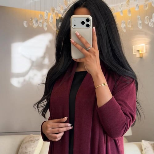 عباية صوف ستريتش عنابي كلوش