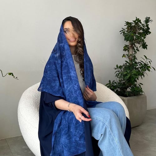 عباية نص بشت كحلي مع طرحة