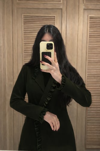 عباية كريب سيراميك صيفي مع كلفة شيفون متوفر منها خ...