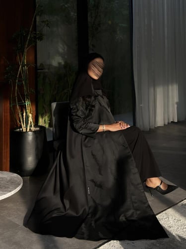 عباية تفته مع جاكار مشجر نص كلوش