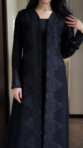 عباية كريب كوبا اسود مع كلفة جيبير