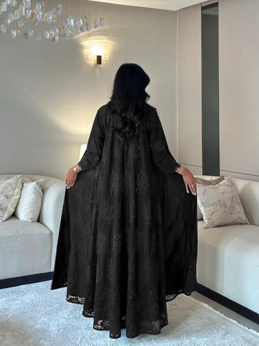 بليزر اسود دانتيل مبطن نص كلوش