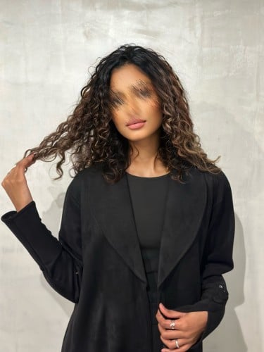 عباية شتوية نص كلوش مع ياقة شمواه اسود