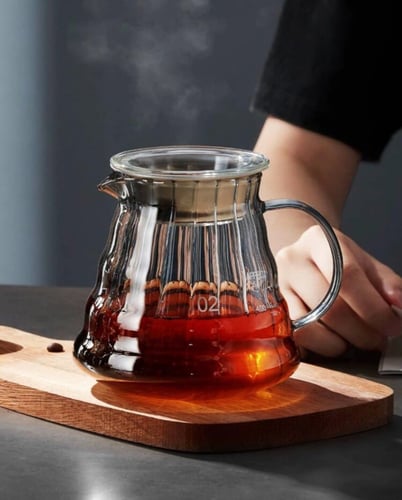 سيرفر زجاجي مخطط