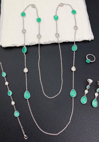 طقم بوشرون فضة عيار 925