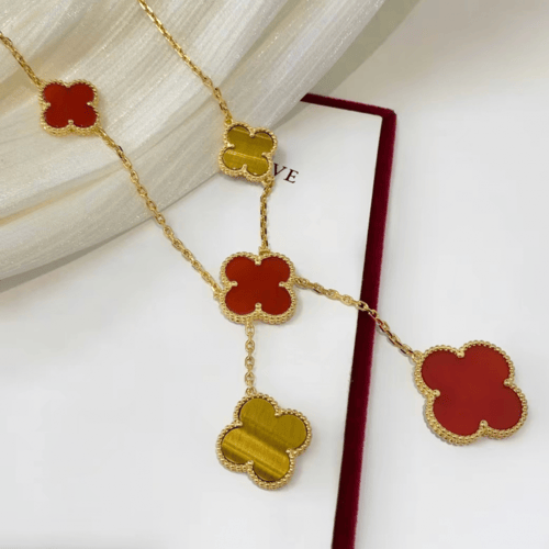 طقم فان كليف