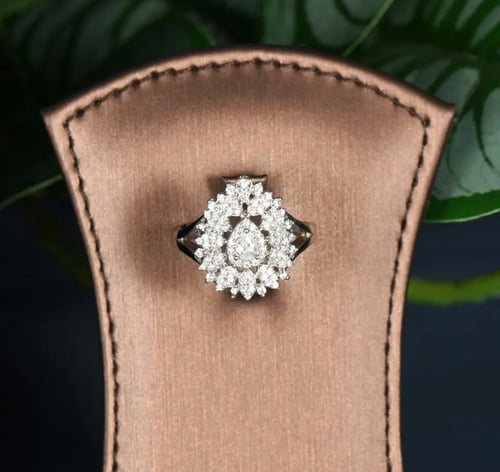 طقم الماس صناعي